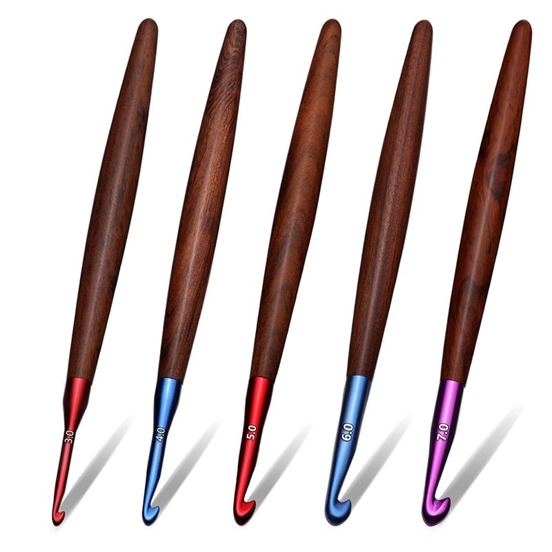 A59Z-Ganci ergonomici con impu - Wooden Crochet Hooks Ergonomic Handle recensione e prezzo